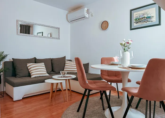 Appartement Ag Residence, Old